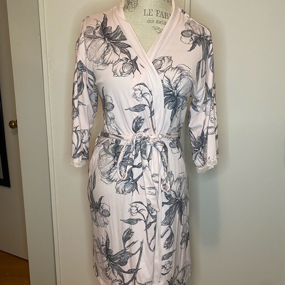 BUNDLE of 3 Night Robes - Picture 5 of 8